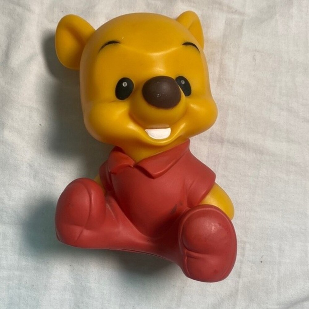 Vintage disney Winnie the Pooh piggy money collectors old bank stopper baby